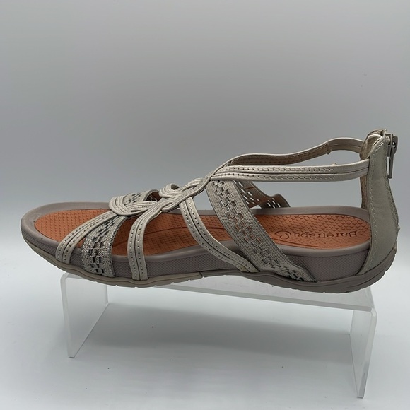 BareTrap Solaura Elegant Beige Strappy Sandals, size 6 - Picture 4 of 7